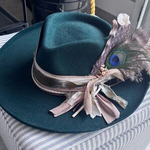 Dark Green Women’s Feather Trim Fedora Hat